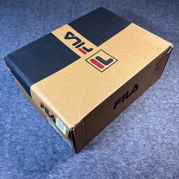 Fila Disruptor II Premium White and Black Sneakers - Picture 15 of 16